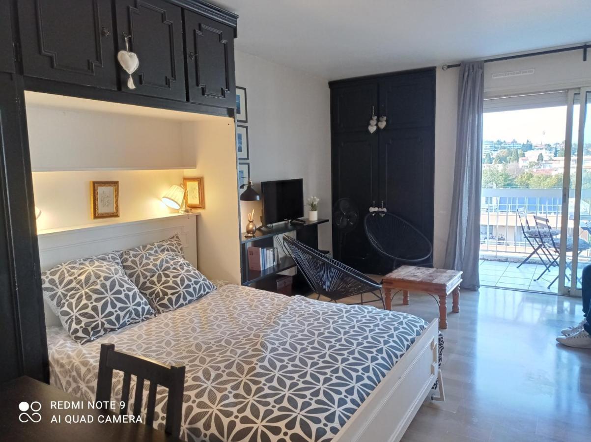 Apartmán Jardins Du Pont Du Lys Juan-les-Pins Exteriér fotografie